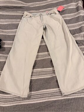 NWT Super Light Color Wide Leg Jeans Women’s size 12